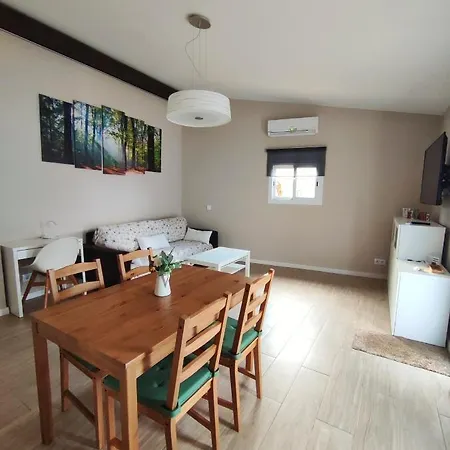 Costals Cerezo Apartment *